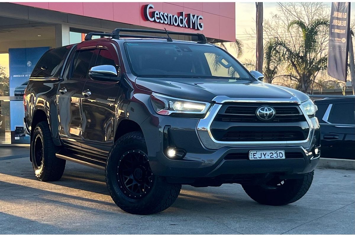 2020 Toyota Hilux SR5 GUN126R 4X4