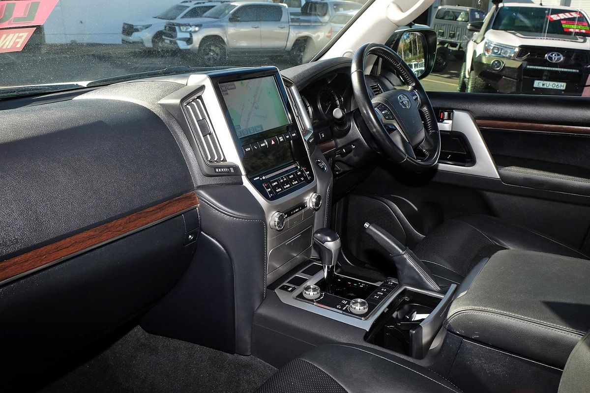 2020 Toyota Landcruiser VX VDJ200R