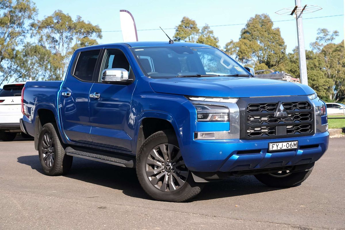 2025 Mitsubishi Triton GLS MV 4X4