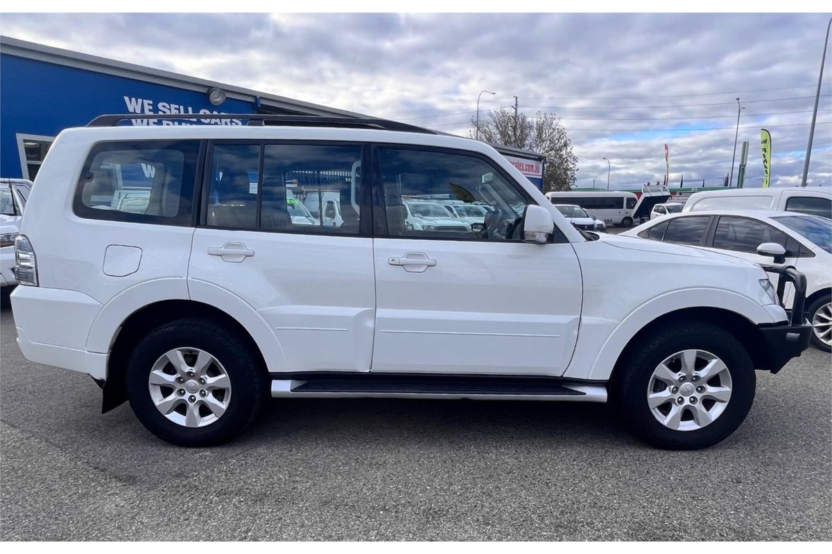 2019 Mitsubishi Pajero GLX NX