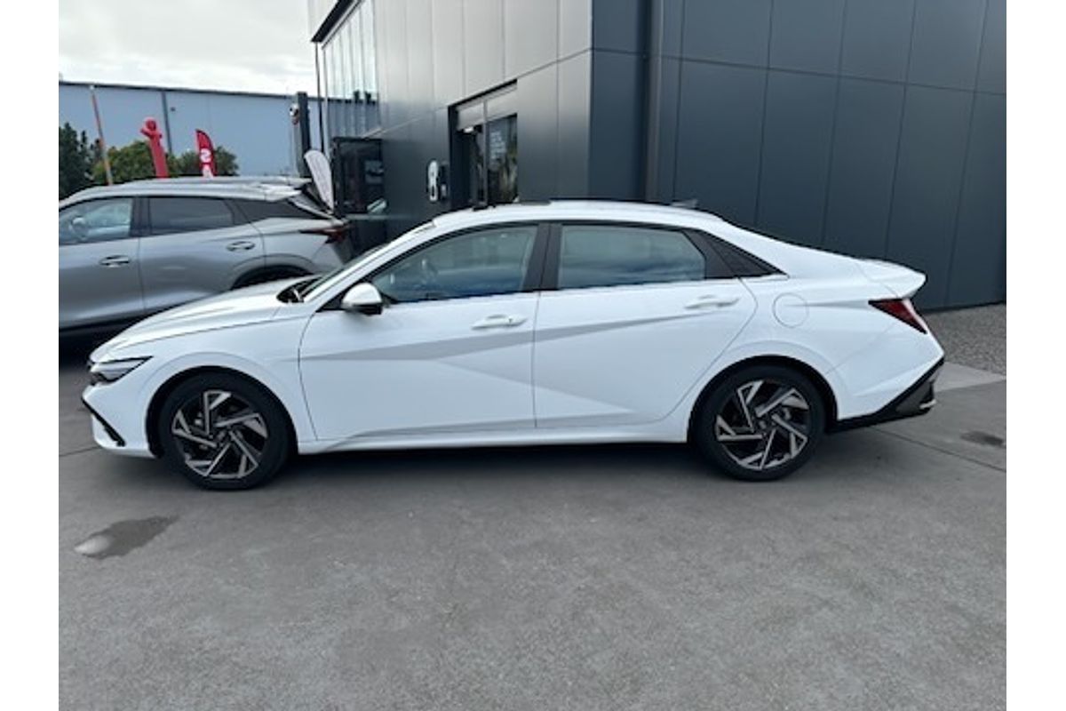 2024 Hyundai i30 Premium CN7.V2