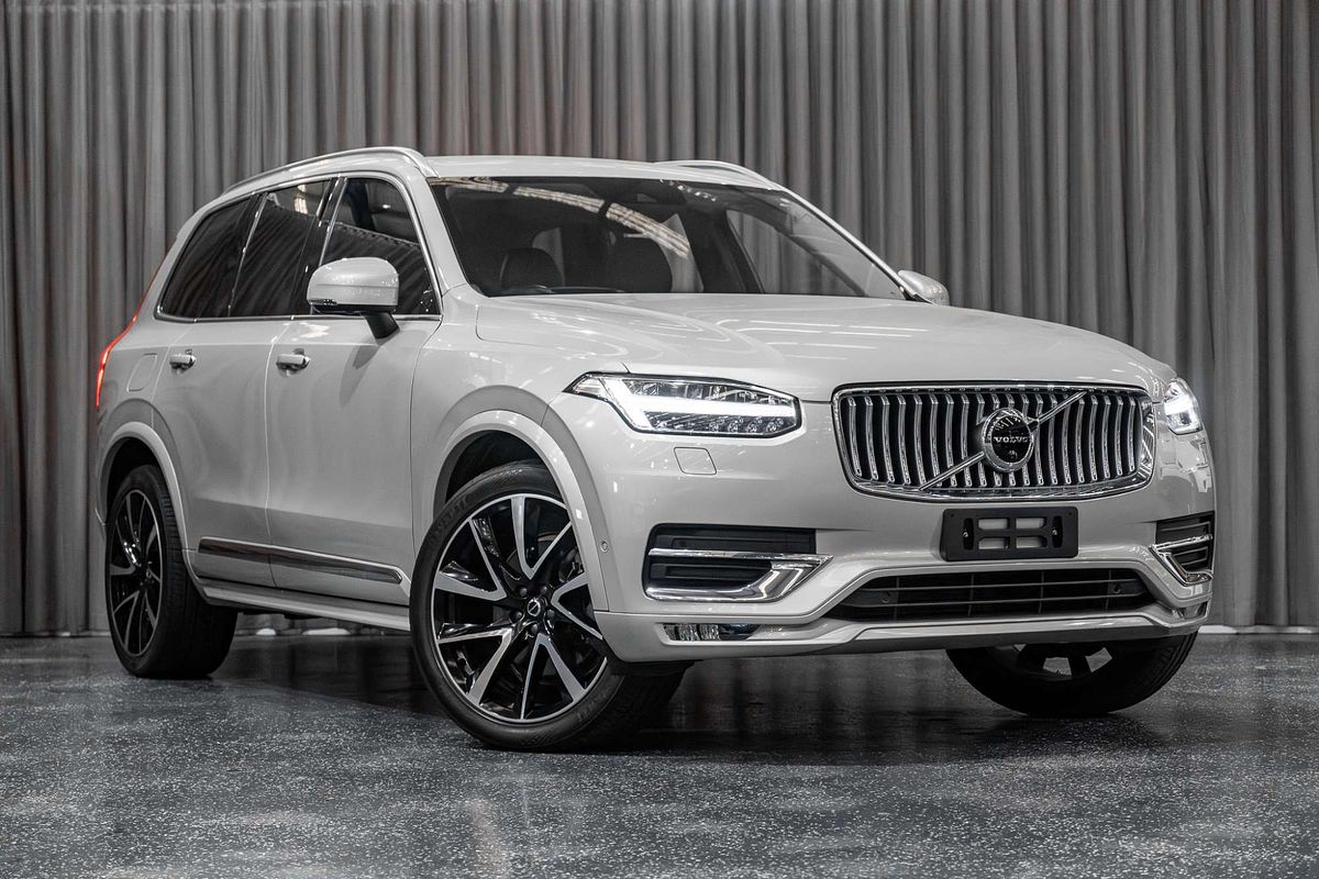 2021 Volvo XC90 T6 Inscription