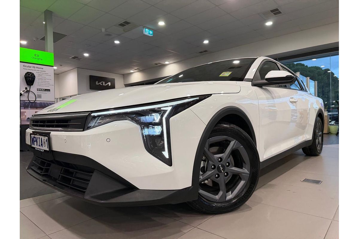 2025 Kia K4 S CL4m