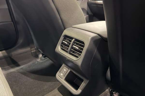 2025 Kia K4 S CL4m thumb-15