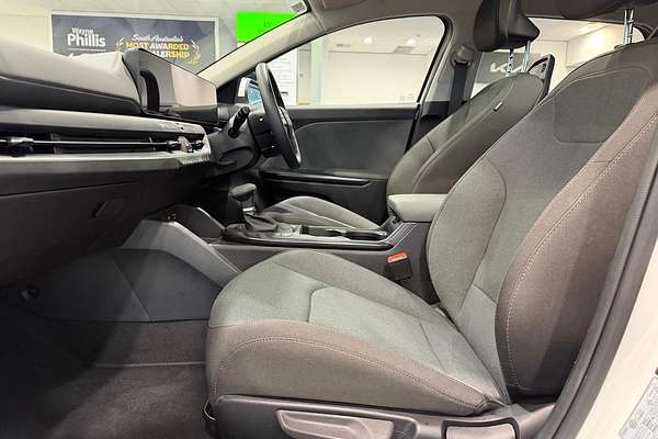 2025 Kia K4 S CL4m thumb-17