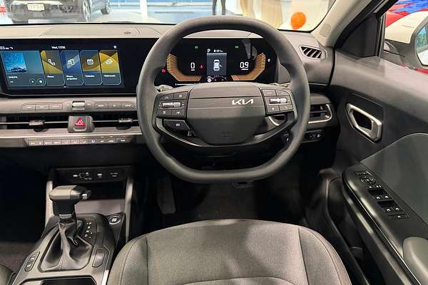 2025 Kia K4 S CL4m thumb-26
