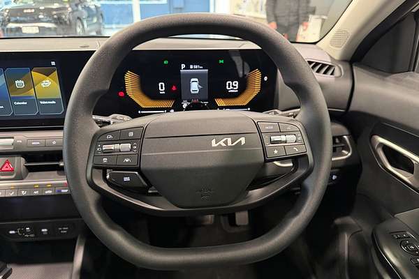 2025 Kia K4 S CL4m thumb-27