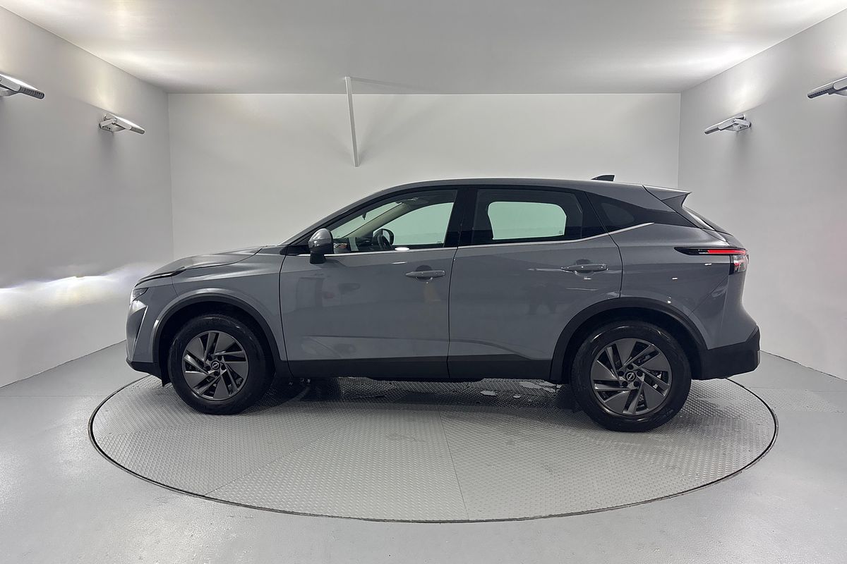 2025 Nissan QASHQAI ST J12