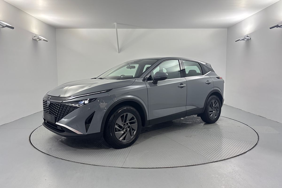 2025 Nissan QASHQAI ST J12