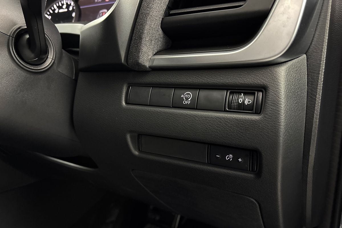 2025 Nissan QASHQAI ST J12