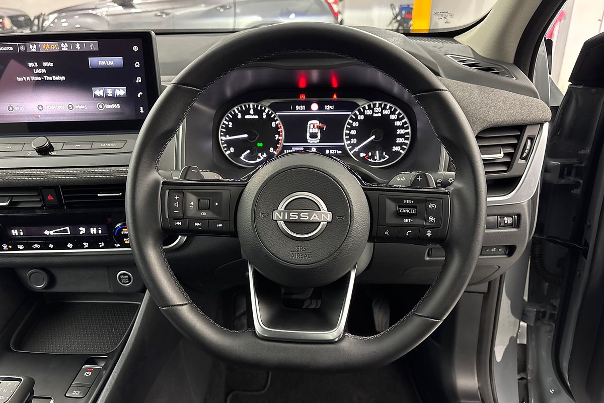 2025 Nissan QASHQAI ST J12