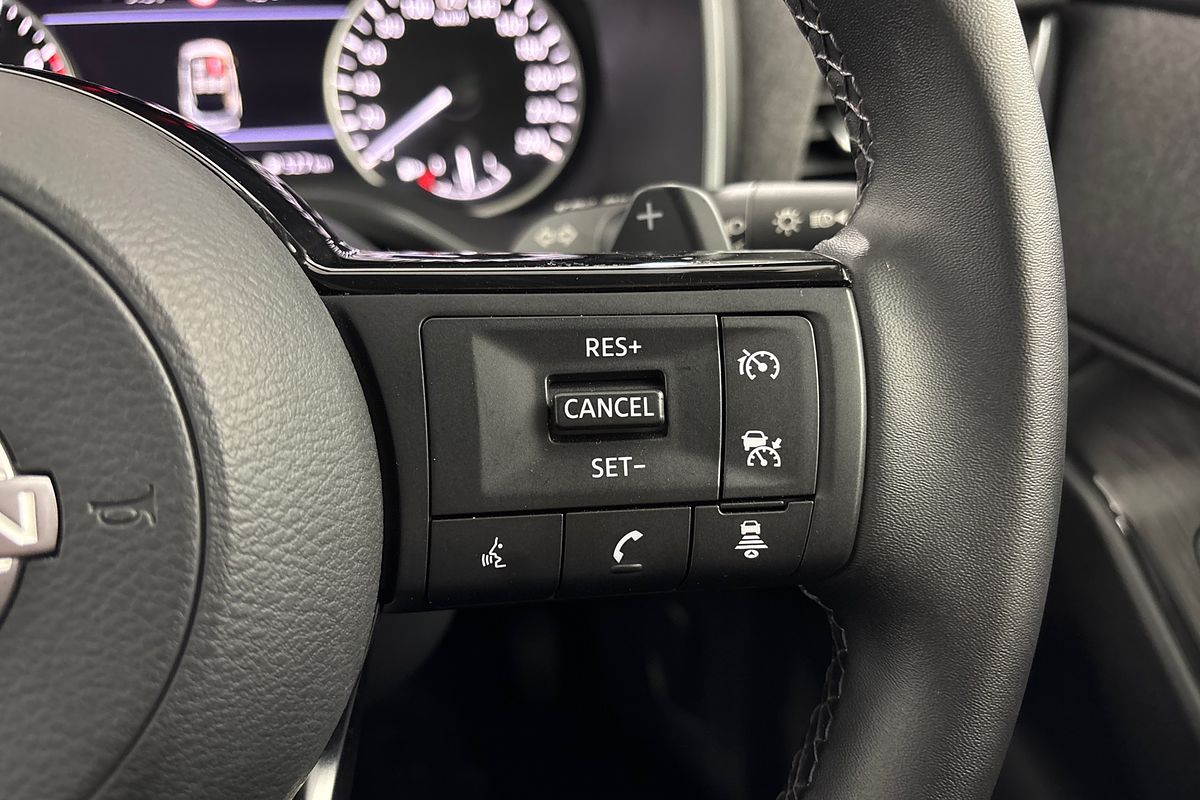 2025 Nissan QASHQAI ST J12