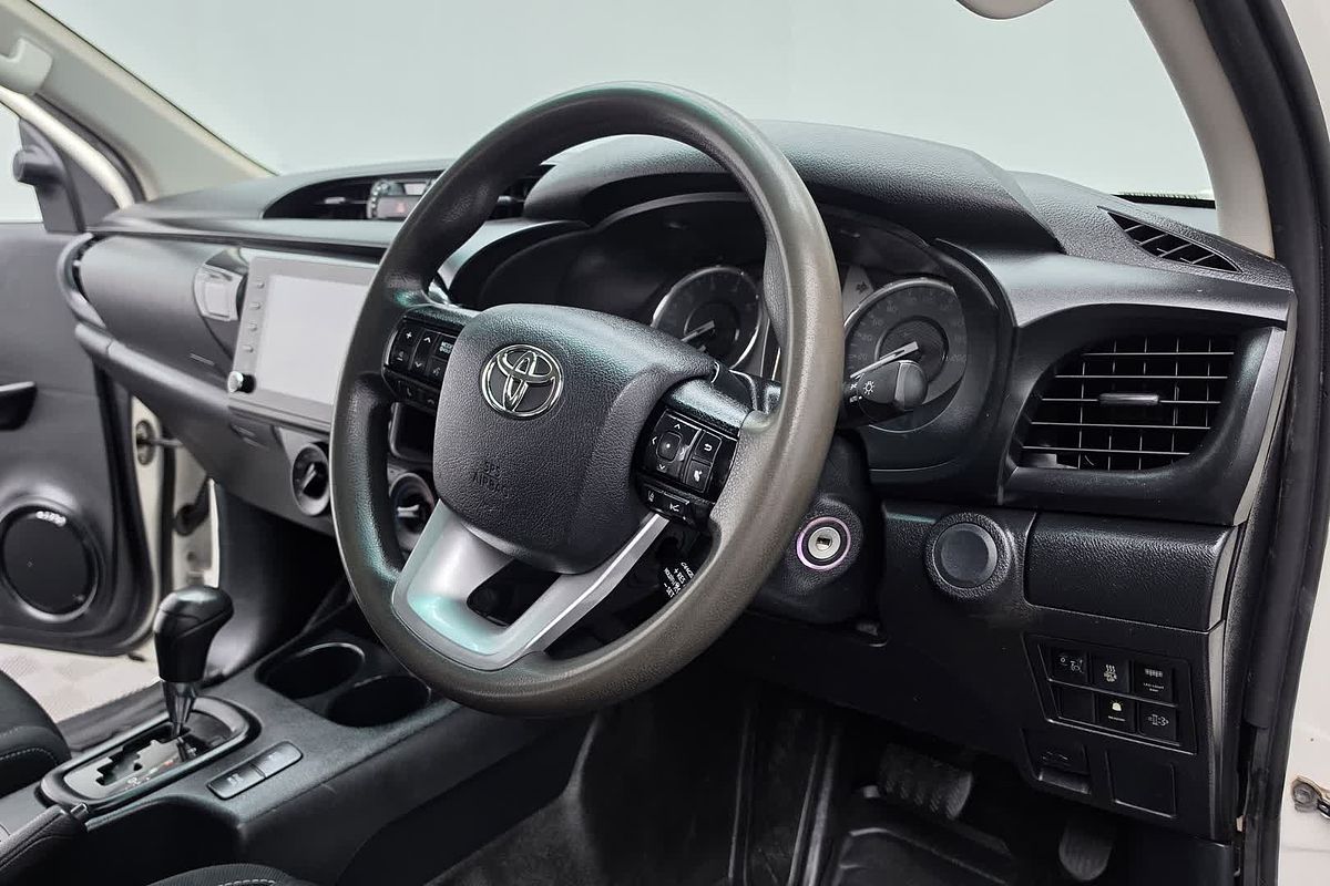 2021 Toyota Hilux SR GUN126R 4X4