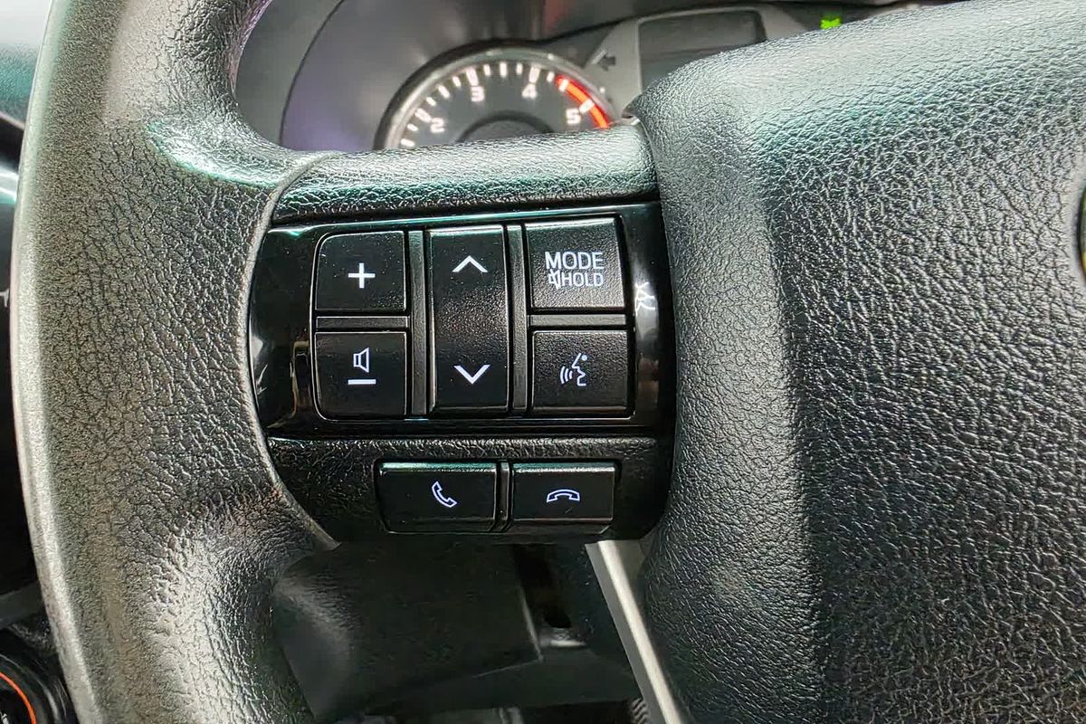 2021 Toyota Hilux SR GUN126R 4X4