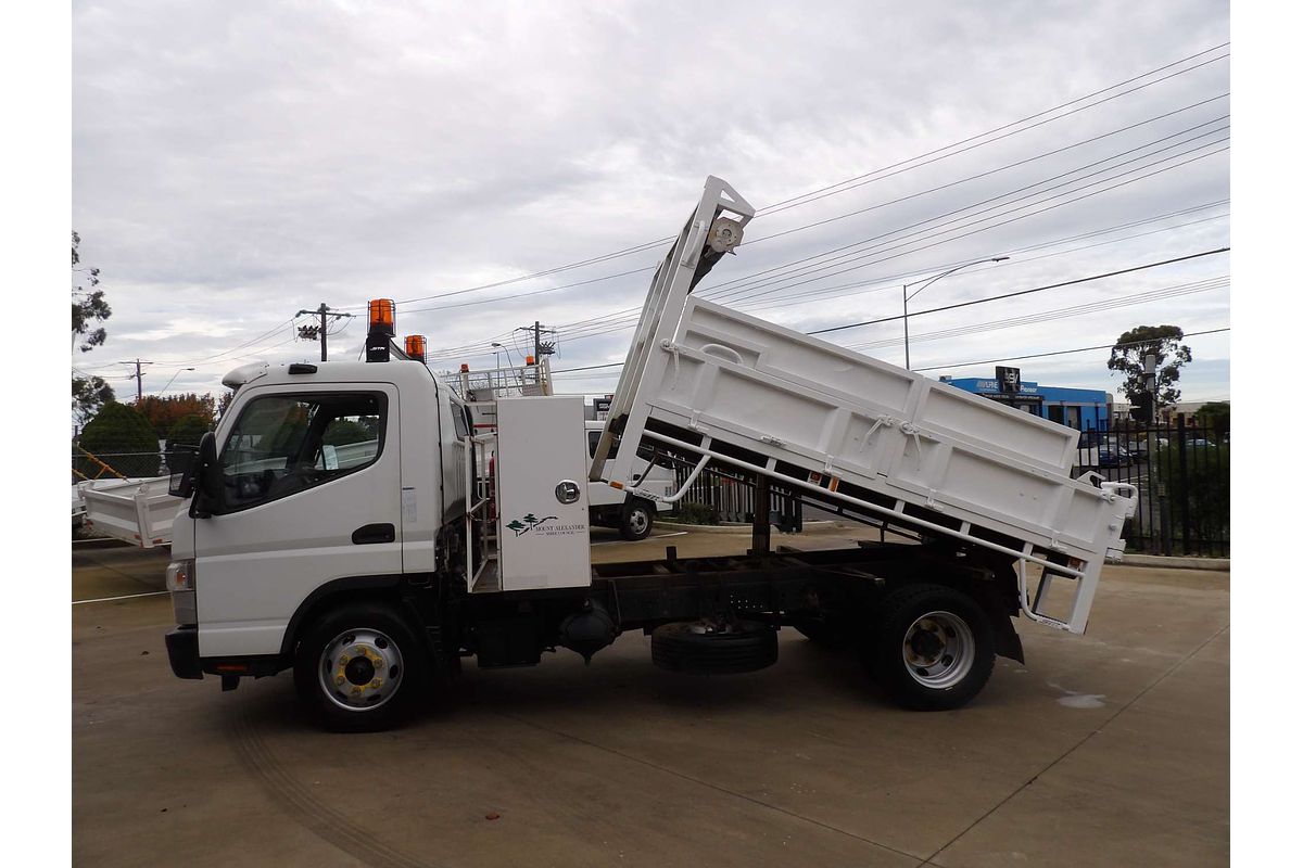 2016 Fuso Canter 815 MWB