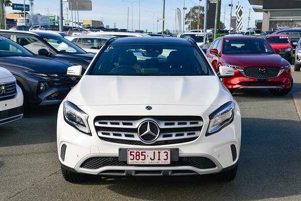 2019 Mercedes-Benz GLA-Class GLA180 X156 thumb-2