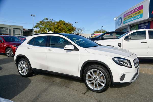 2019 Mercedes-Benz GLA-Class GLA180 X156 thumb-4