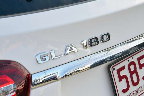 2019 Mercedes-Benz GLA-Class GLA180 X156 thumb-21