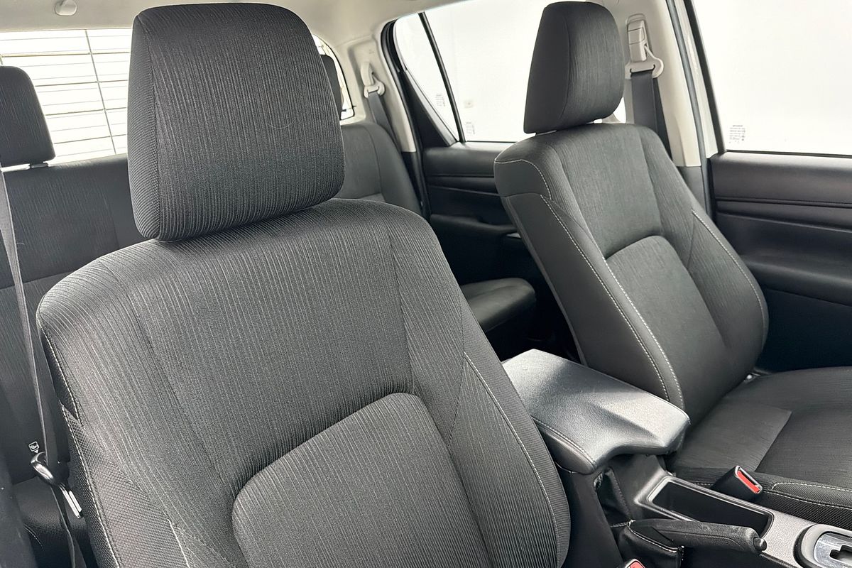 2023 Toyota Hilux SR GUN126R 4X4