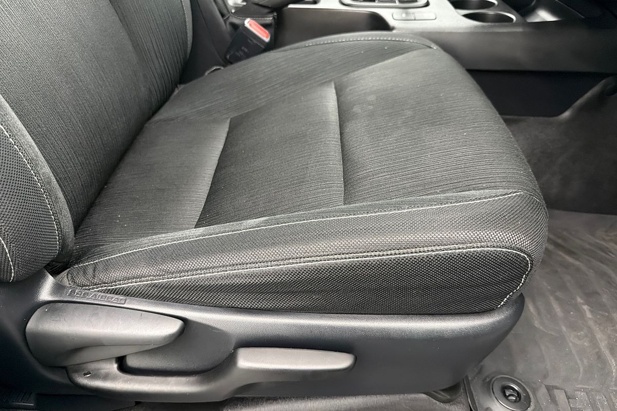 2023 Toyota Hilux SR GUN126R 4X4