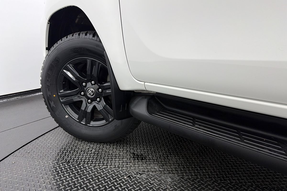 2023 Toyota Hilux SR GUN126R 4X4