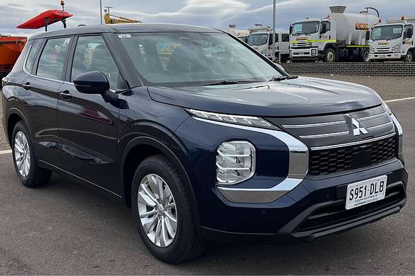 2026 Mitsubishi Outlander ES ZM