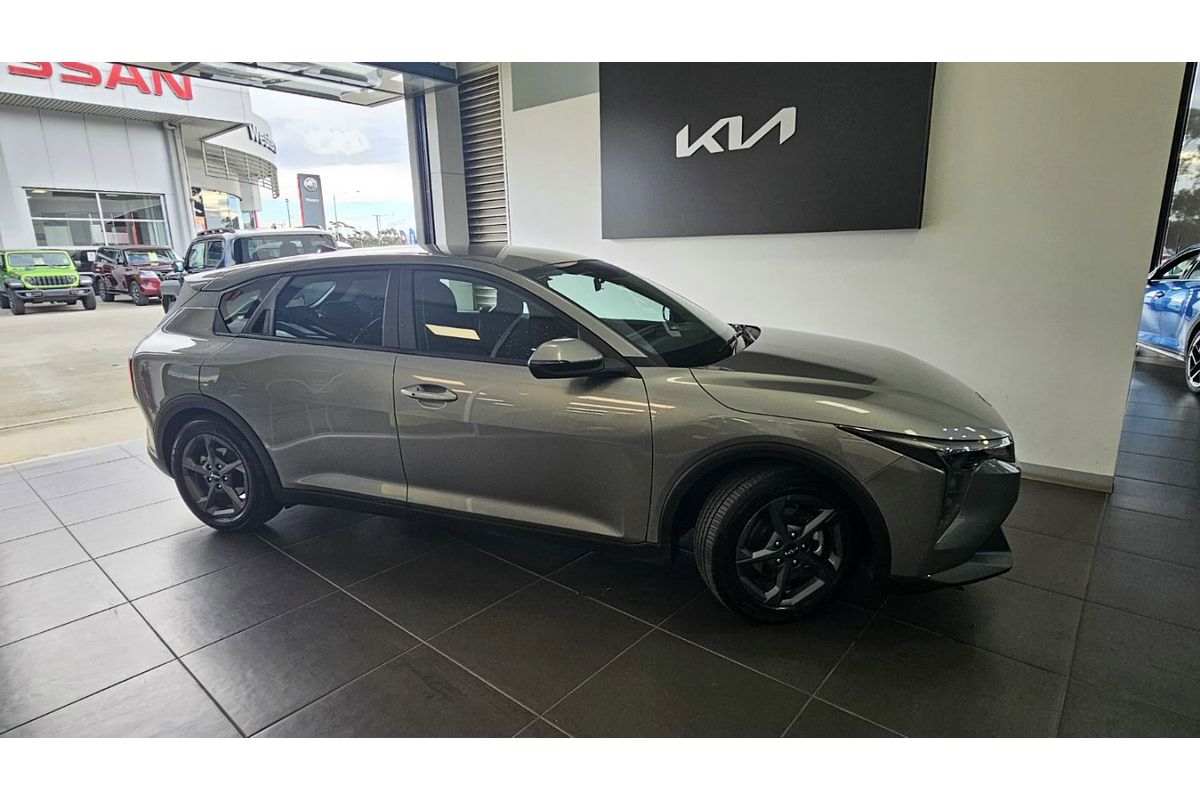 2025 Kia K4 S CL4m