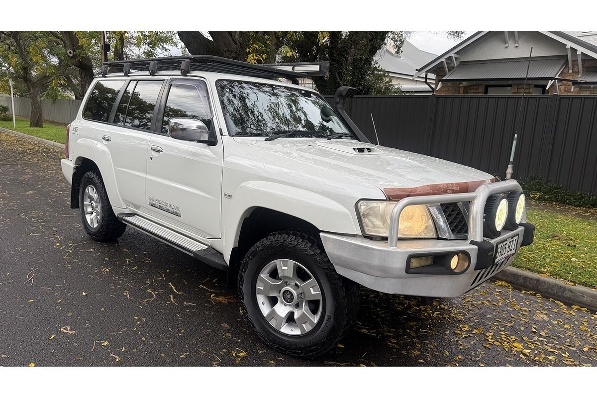 2011 Nissan Patrol ST GU 7