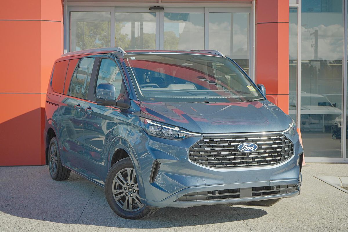 2025 Ford Tourneo Titanium X AV SWB