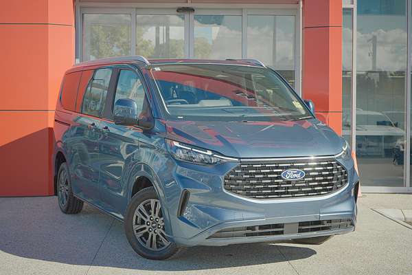 2025 Ford Tourneo Titanium X AV SWB