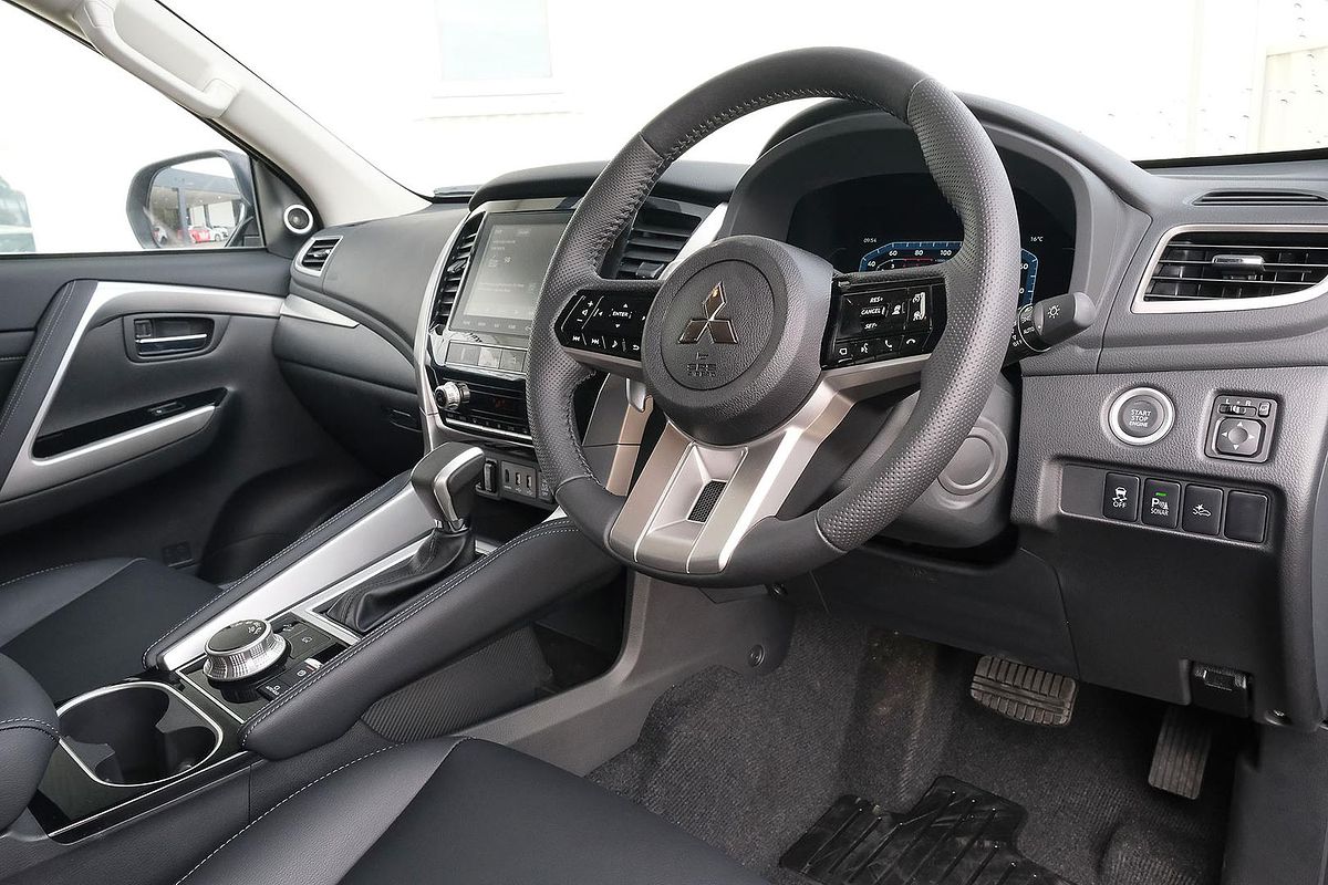 2025 Mitsubishi Pajero Sport Exceed QG