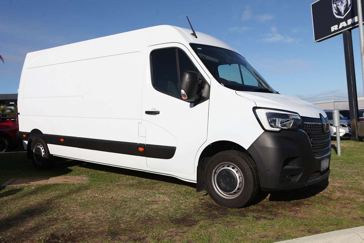 2024 Renault Master Pro 110kW X62 Phase 2 LWB Mid Roof