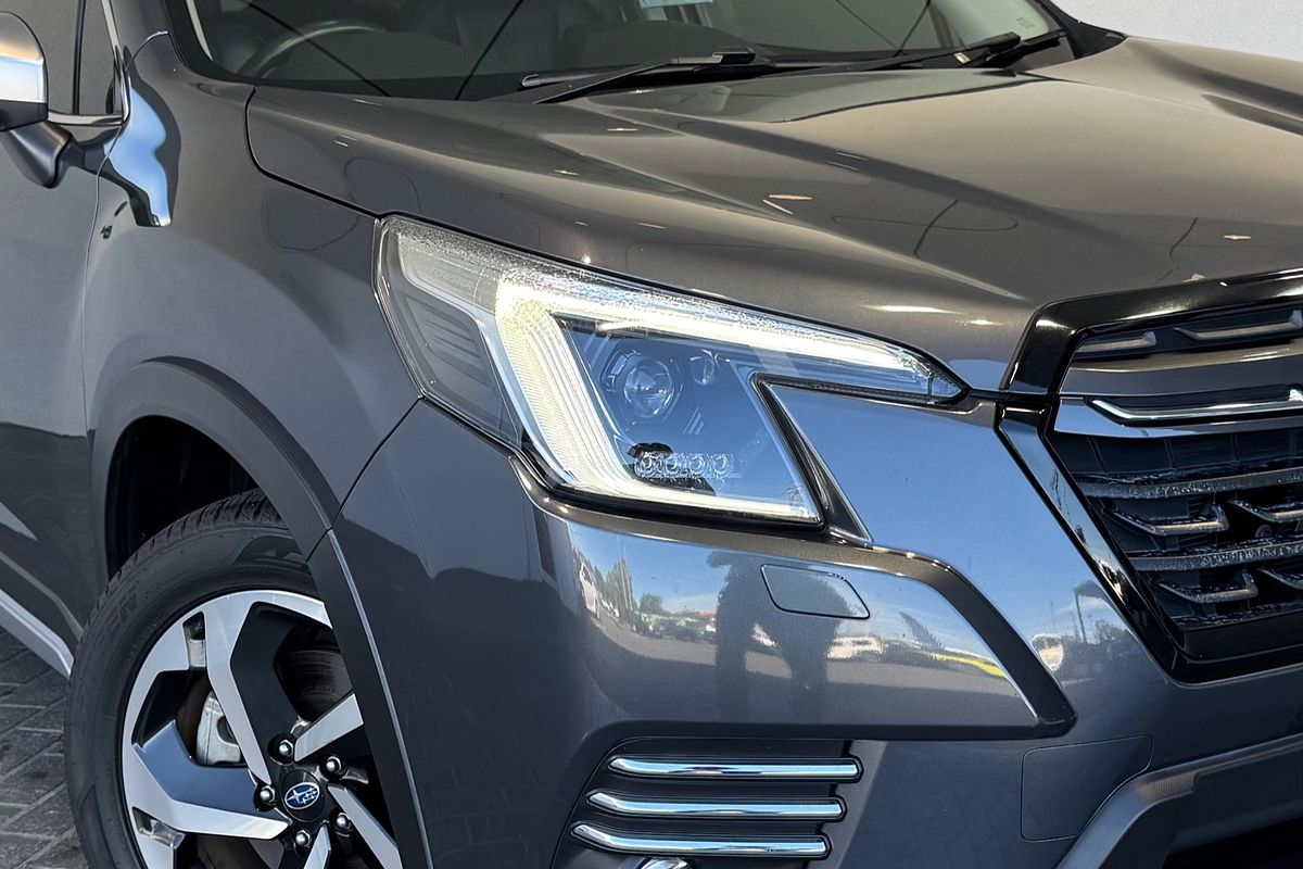 2022 Subaru Forester 2.5i-S S5