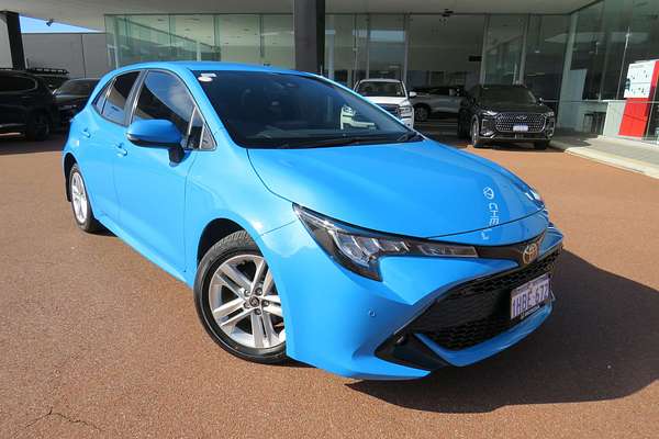 2020 Toyota Corolla SX MZEA12R