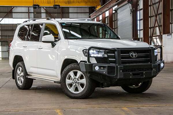 2023 Toyota Landcruiser GXL FJA300R