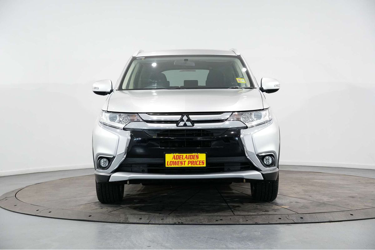 2017 Mitsubishi Outlander LS Safety Pack ZK