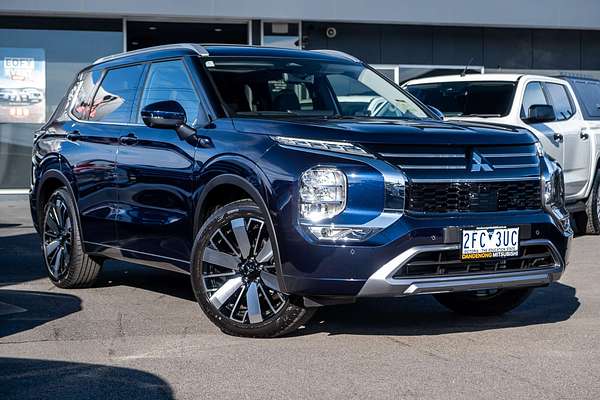 2025 Mitsubishi Outlander Exceed ZM