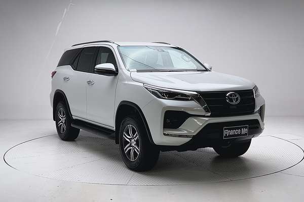 2025 Toyota Fortuner GXL GUN156R thumb-1