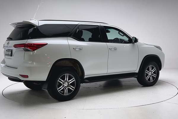2025 Toyota Fortuner GXL GUN156R thumb-7
