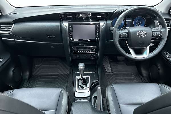 2025 Toyota Fortuner GXL GUN156R thumb-19