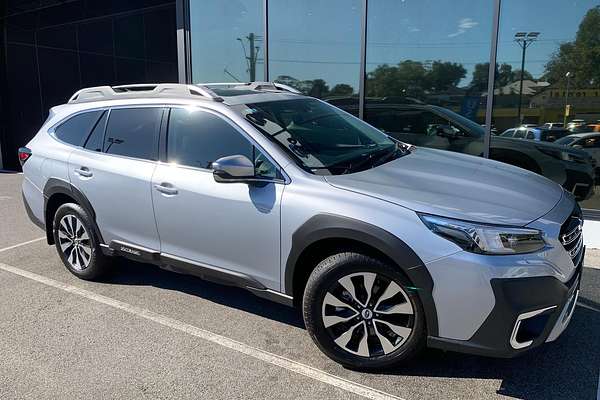 2025 Subaru Outback AWD Touring 6GEN