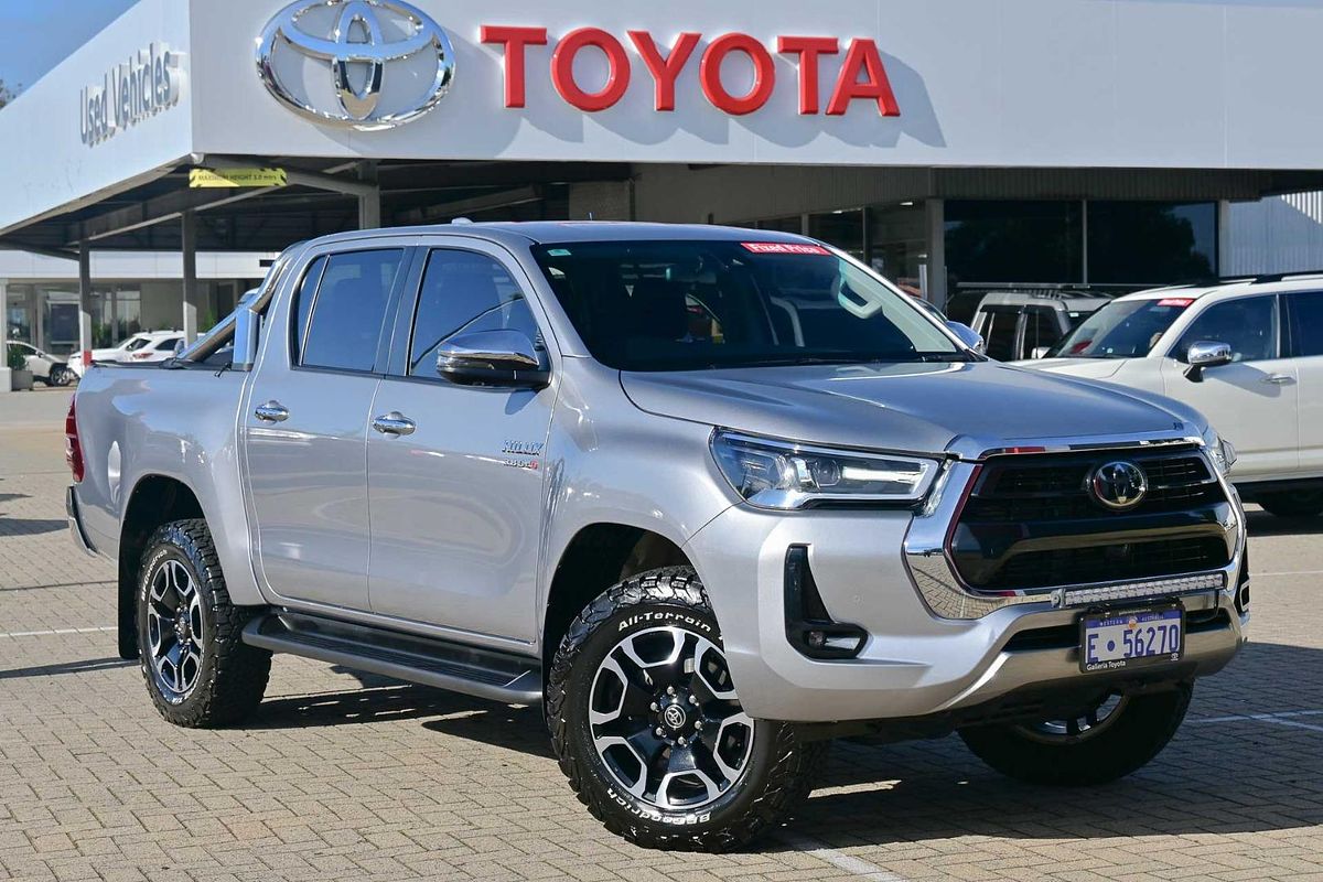 2023 Toyota Hilux SR5 GUN126R 4X4