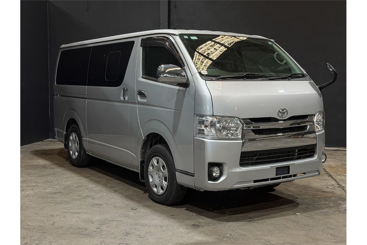 2017 Toyota HIACE