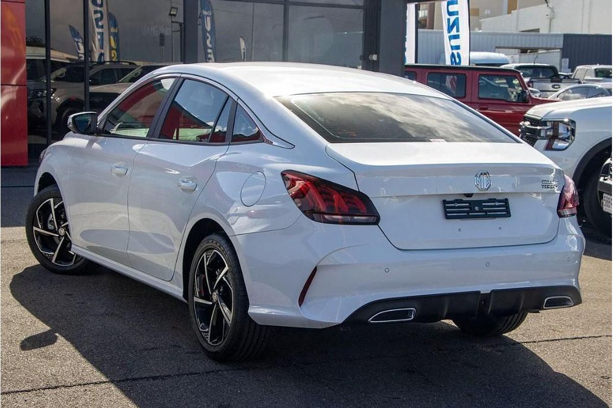 2025 MG MG5 Essence