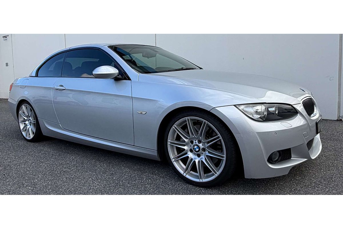 2009 BMW 3 Series 335i E93