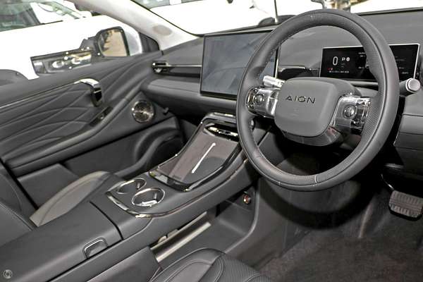 2026 Aion V Luxury thumb-4