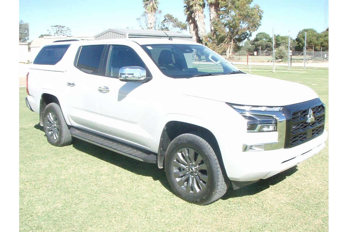2025 Mitsubishi Triton GLS MV 4X4