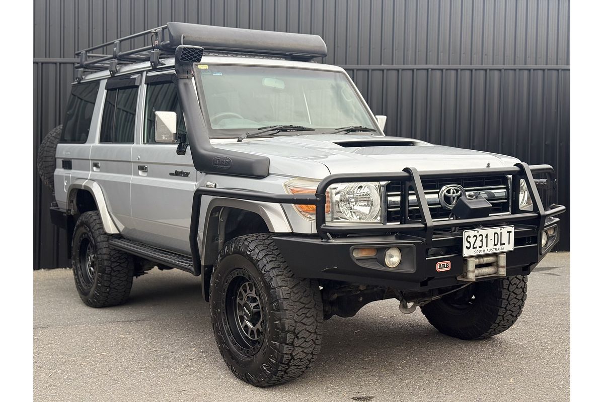 2012 Toyota Landcruiser GXL VDJ76R