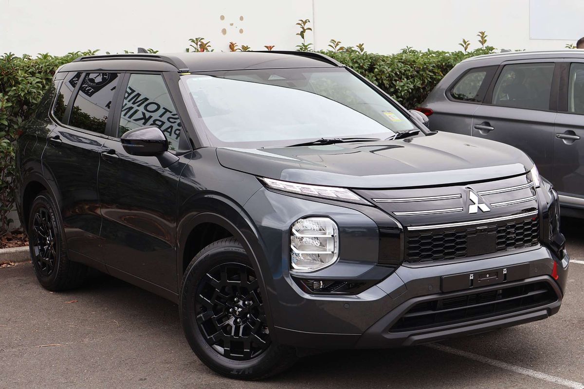 2026 Mitsubishi Outlander LS ZM