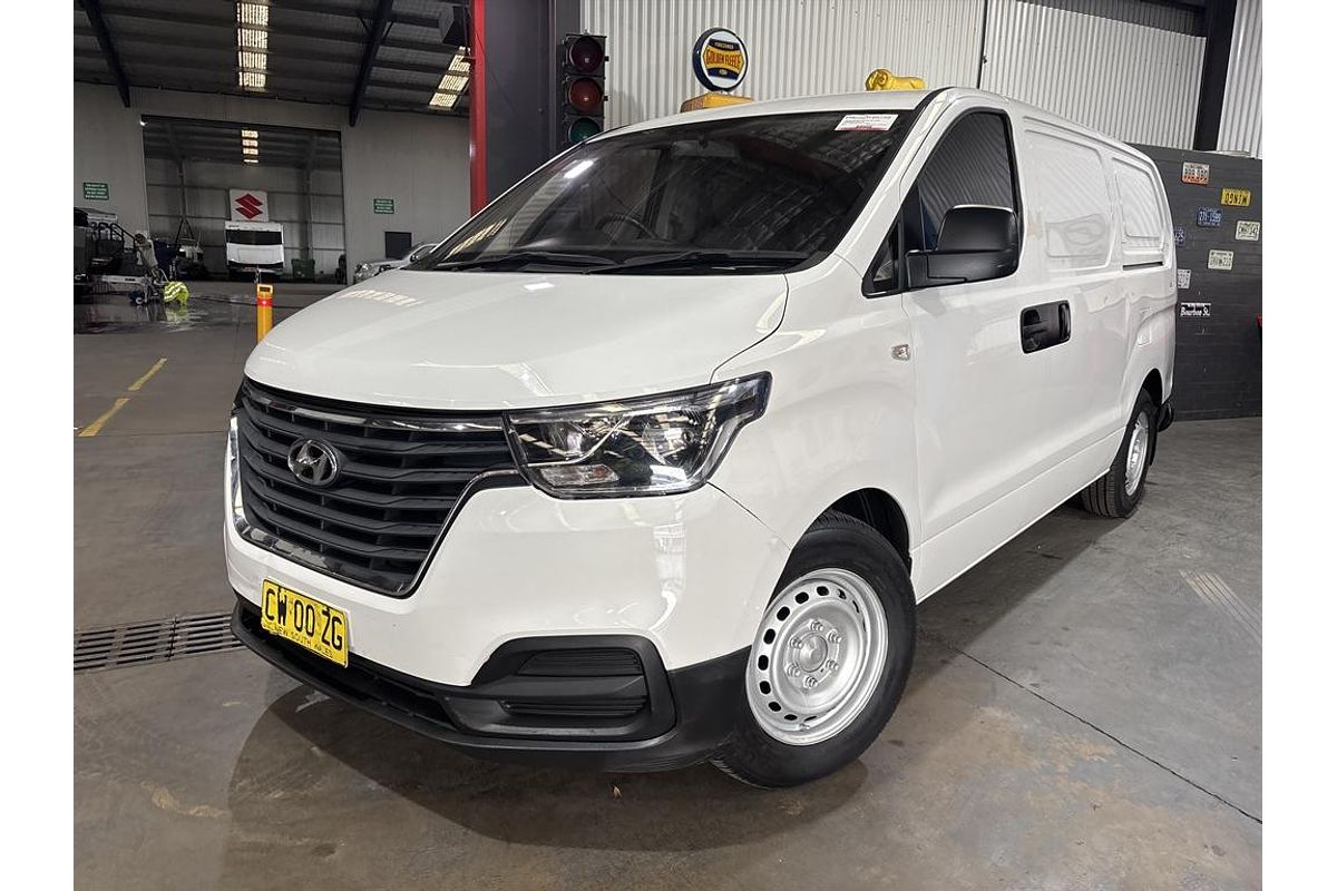 2020 Hyundai iLoad 3S TWIN SWING TQ4 MY20